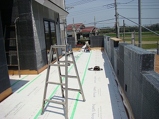 s-dc042822.jpg
