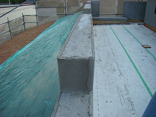 s-dc0503326.jpg